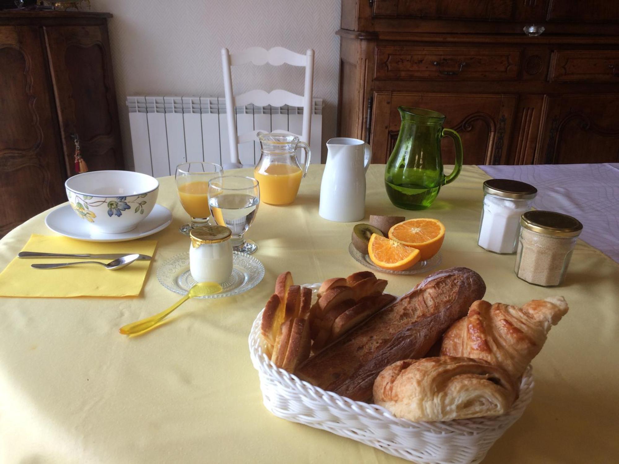 La Noisetiere Hotel Noyers-sur-Cher Kültér fotó